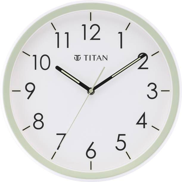 Titan एनालॉग 32.5 cm X 32.5 cm दीवार घड़ी