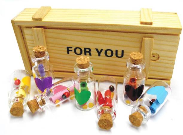 Nyaro Love Message Bottle Box (Set of 7 ) Greeting Card