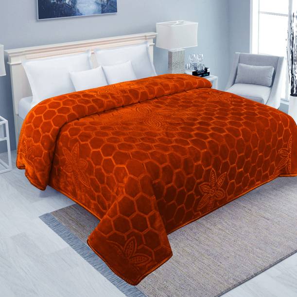 IWS Self Design Double Mink Blanket for  Mild Winter