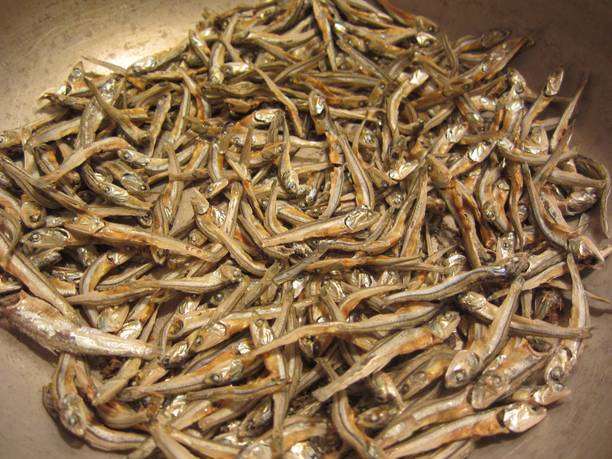 KOO Retails Dry Fish Anchovies Small Size 100g Clean 100 g