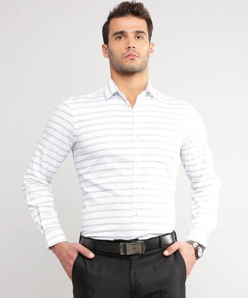 Men Slim Fit Striped Cut Away Collar Formal Shirt