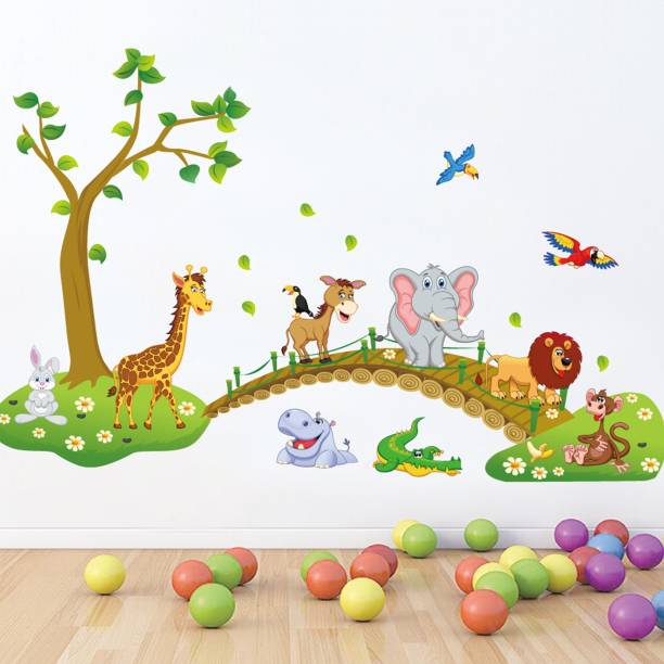 Flipkart SmartBuy 140 cm Wall Animals Cartoon Jungle Friends Over Bridge Nursery School Decals Self Adhesive Sticker