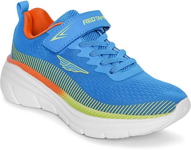 buy red tape sports shoes