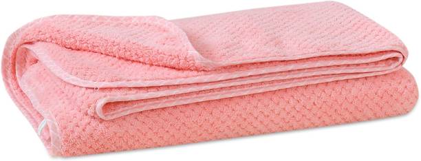 UrbanLeaf Microfiber 300 GSM Bath Towel
