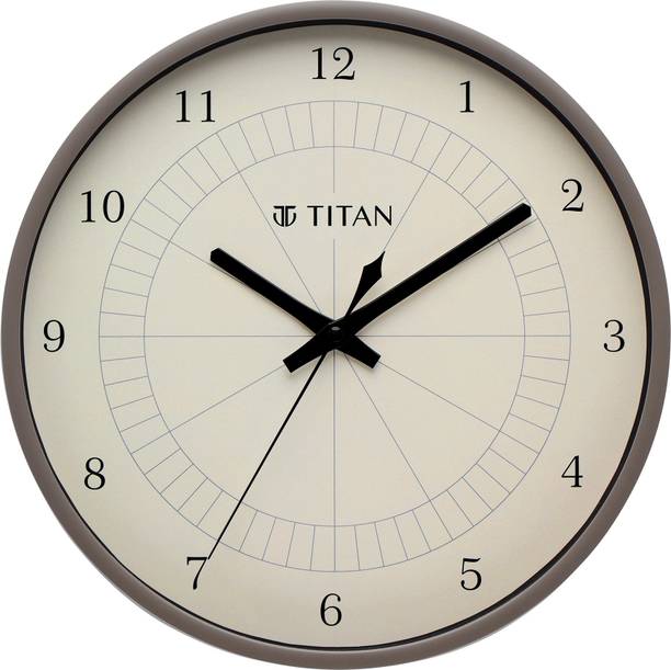 Titan एनालॉग 29 cm X 29.5 cm दीवार घड़ी