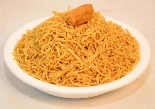 FreshoCartz Original Bikaneri Bhujia Plain Sev | Special Besan Namkeen Seva | Authentic and Fresh Homemade Bikaneri Namkin Sev | Indian Snacks, Crunchy, Crispy and Tasty