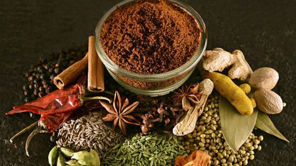 Tastism Whole Biryani Masala (Sabut Biryani Masala) Mixture of Spices(13 items are listed mix up according to taste NOT in equal quantity. Dalchini stick, Javitri , chhoti elaichi, badi elaichi , jaifal , laung, kali mirchi , sabut dhaniya ,star anise,shahi jeera,jeera,tejpatta,fennel)