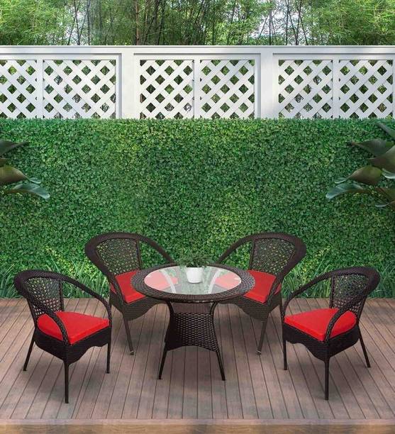 Urban Classic Metal Table & Chair Set