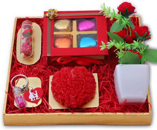 MANTOUSS Valentines Day Gift Hamper for girlfriend-Chocolate Box+Flower vase+Key Chain Combo