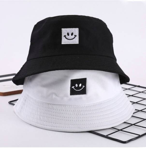Highever Cute Smiley Embroidered Unisex foldable cotton Reversible Bucket Hat