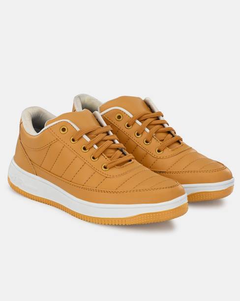 LEATHERKRAFT Walking Shoes For Men