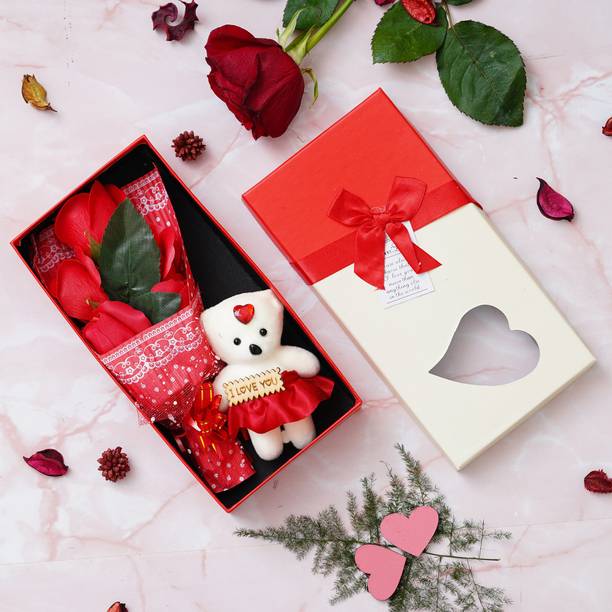 eCraftIndia Showpiece Gift Set