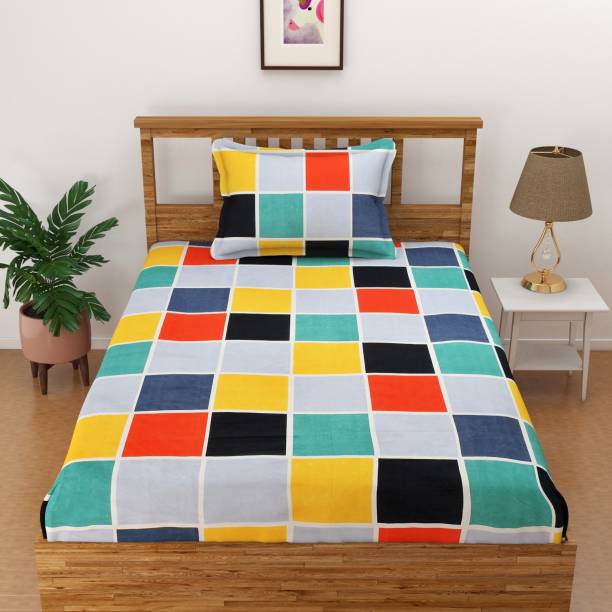 Flipkart SmartBuy 140 TC Polyester Single Checkered Flat Bedsheet