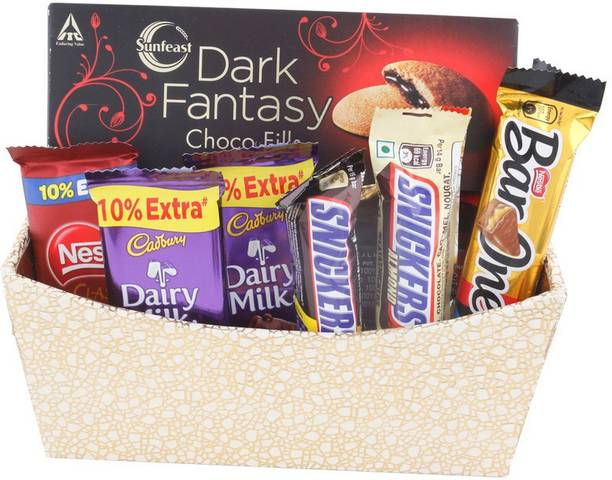 SurpriseForU Chocolate Gift | 7 Pieces Attractive Golden Basket Chocolate Hamper Combo