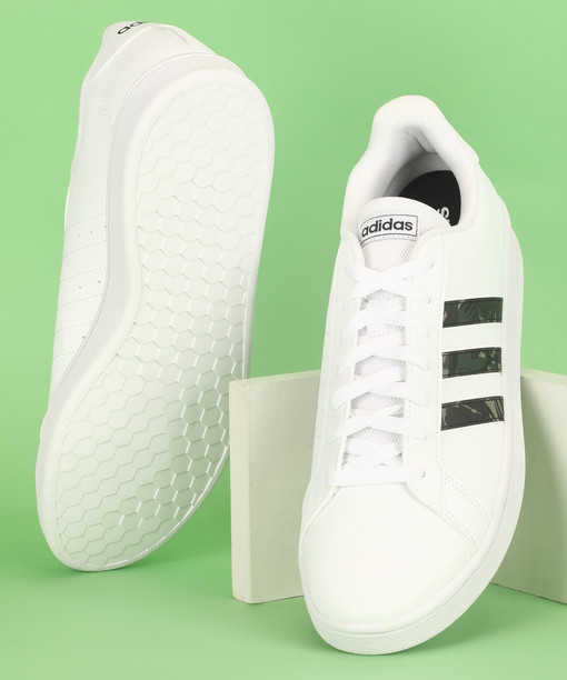 adidas white sneakers flipkart