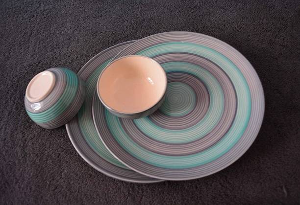 VolCraft Pack of 4 Ceramic Hand Painted SeaGreen Grey 2 Dinner Plates, 2 Bowls Microwave & Dishwasher Safe Dinner Set