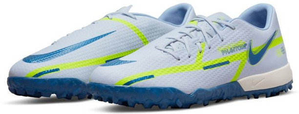 nike boots under 3000