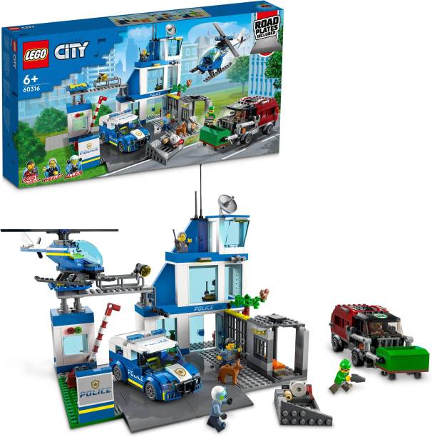 LEGO City Police Station (668 Blocks)