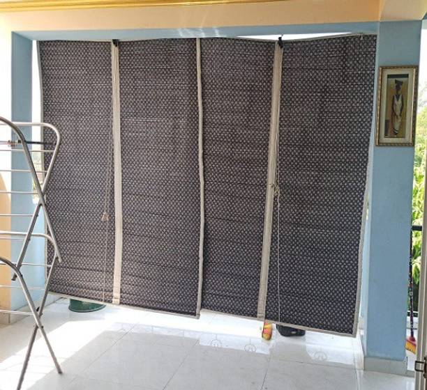 TCLPVC Roller Blind Cord Drawn On Ceiling