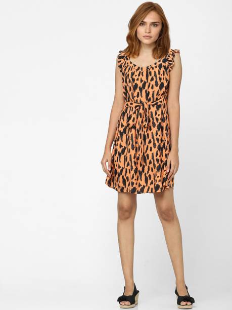 Women Shift Pink Knee Length Dress
