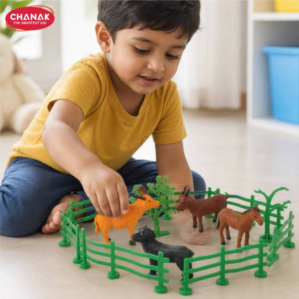 चानक Realistic Farm Animal Set With Tree & Fence for Kids, 15 Piece Plastic Animal