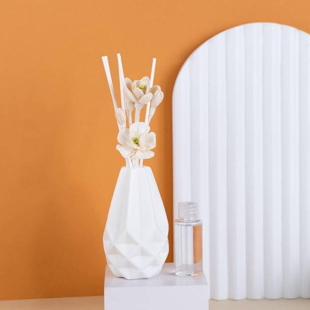 The June shop Contemporary Vase Reed Diffuser (Charming Rose) Portable Room Air Purifier