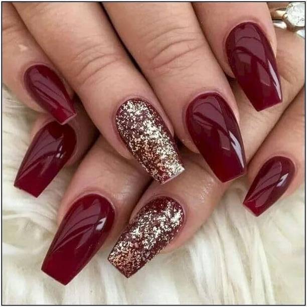 Gloss&Go 24 Reusable Artificial Fake Nail Set | Maroon Color Gold Glitter Design Maroon, Gold
