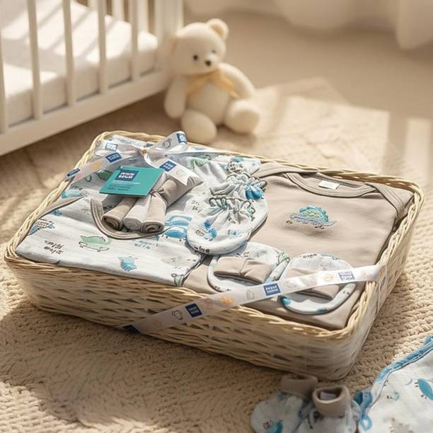 MeeMee New Born Baby Gift Set for Girls, Boys | Baby Shower Clothing Hamper