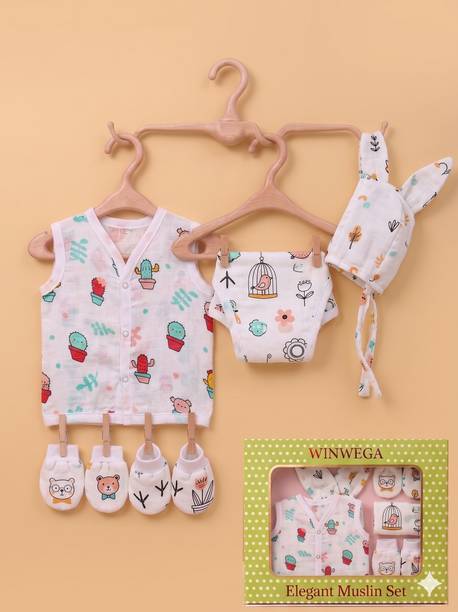 Winwega New Born Baby Boy / Girl (0 - 3 Month) Organic Muslin Gift Set (5 Pieces)