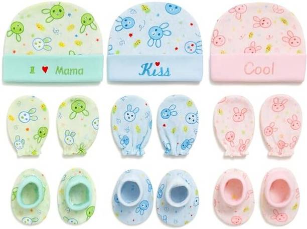 HOUSE OF COMMON New Born Cap Mittens and Booties Set - Pack of 3
