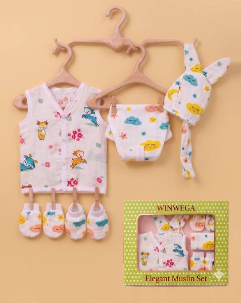 Winwega New Born Baby Boy / Girl (0 - 3 Month) Organic Muslin Gift Set (5 Pieces)