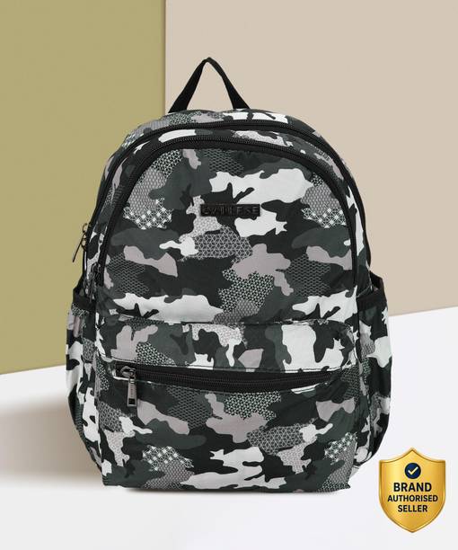 Medium 21 L Backpack COLE BACKPACK MEDIUM (E) BLACK