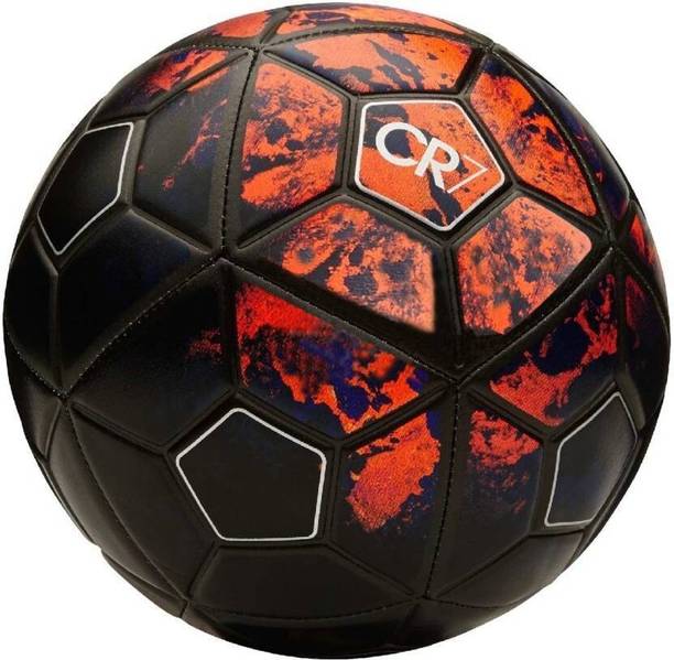 निचे CR 7 Football फ़ुटबॉल