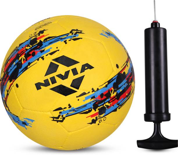 NIVIA Storm with Pump Football - Size: 5