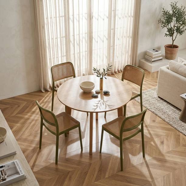 ARTMENT Plastic Outdoor Chair