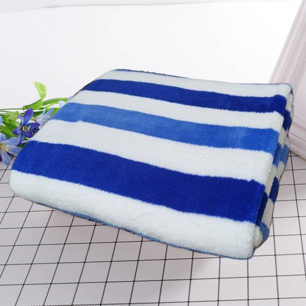 Satisfyn Microfiber 350 GSM Bath Towel