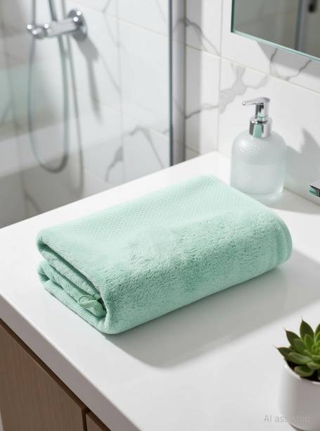 Sellsworld Microfiber 500 GSM Bath Towel
