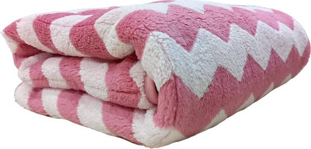 OM Creations Microfiber 380 GSM Bath, Beach, Sport, Hand Towel