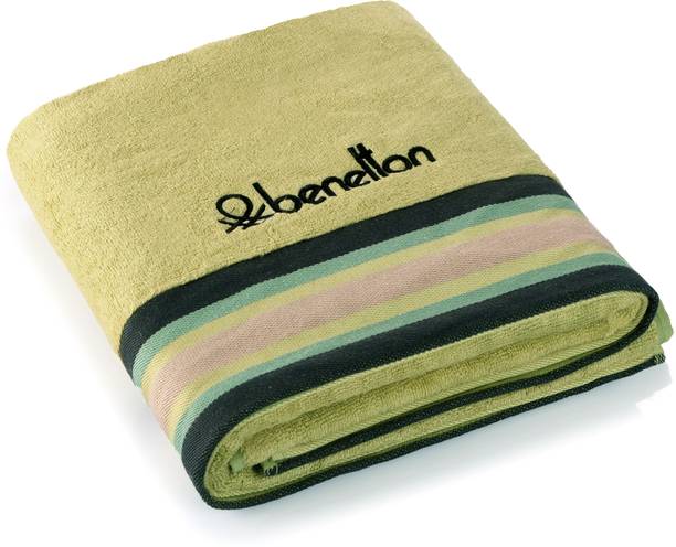United Colors of Benetton Cotton 600 GSM Bath Towel