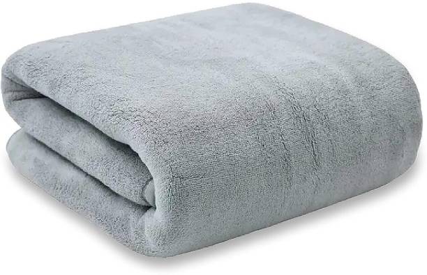 MAXOSHINE Microfiber 360 GSM Bath Towel