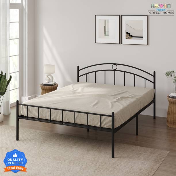Flipkart Perfect Home Zurich Metal Queen Bed, 204 cm x 157 cm (6.69 ft x 5.15 ft)