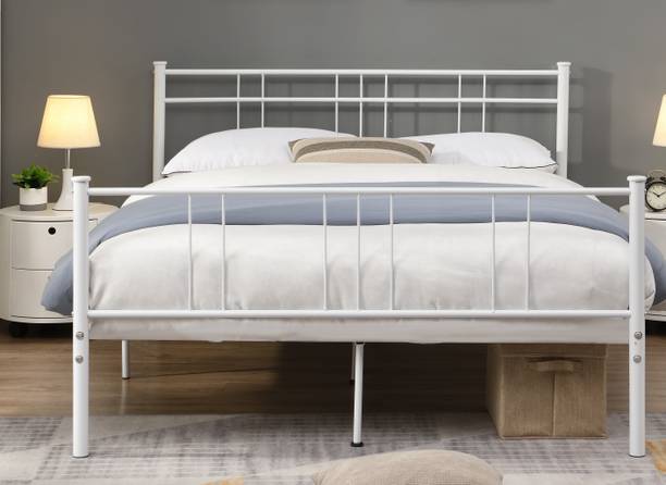 Vibrant Interior Amelia White (6x4) Metal Double Bed