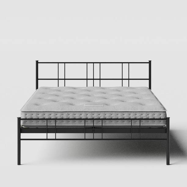 Vibrant Interior MORTLAKE (6x5) Metal Queen Bed