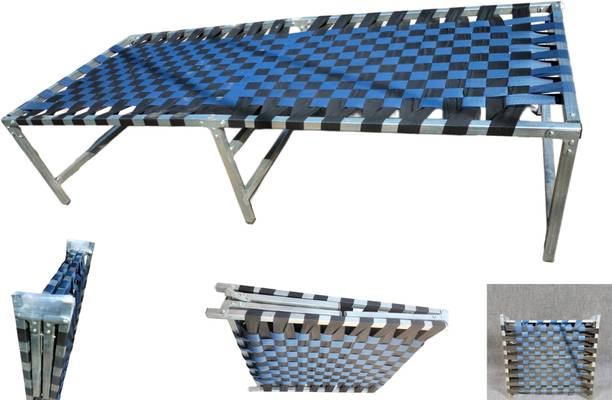 SAGAR SINGAL COT & BED CHARPAI ANTIQUE HAN BEST CRAFT SIZE IS 3FITX6FITX18INCH HIGHT Metal Single Bed