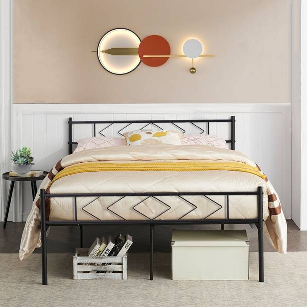 Vibrant Interior MARKAYA (6x5) Metal Queen Bed
