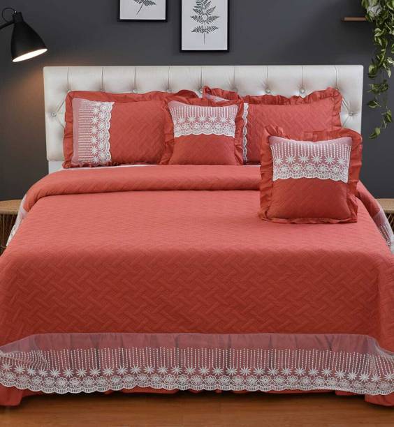 Sitting Style Polycotton Double King Sized Bedding Set