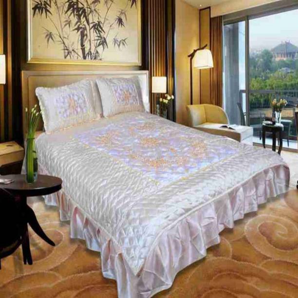 Flyrra Satin Double King Sized Bedding Set