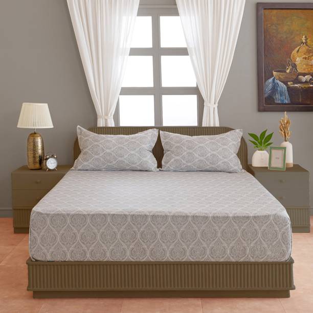 SWAYAM Cotton Super King Flat 210 TC Geometric Bedsheet