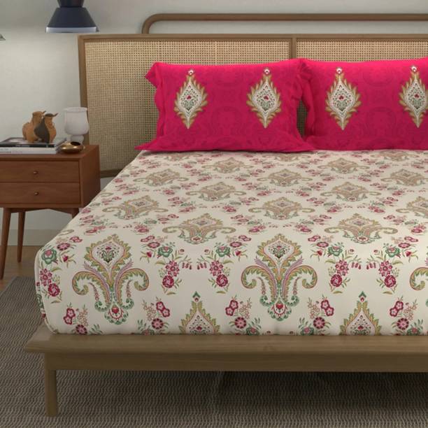 Urban Space Cotton Double Flat 144 TC Printed 1 Bedsheet with 2 Pillow Covers