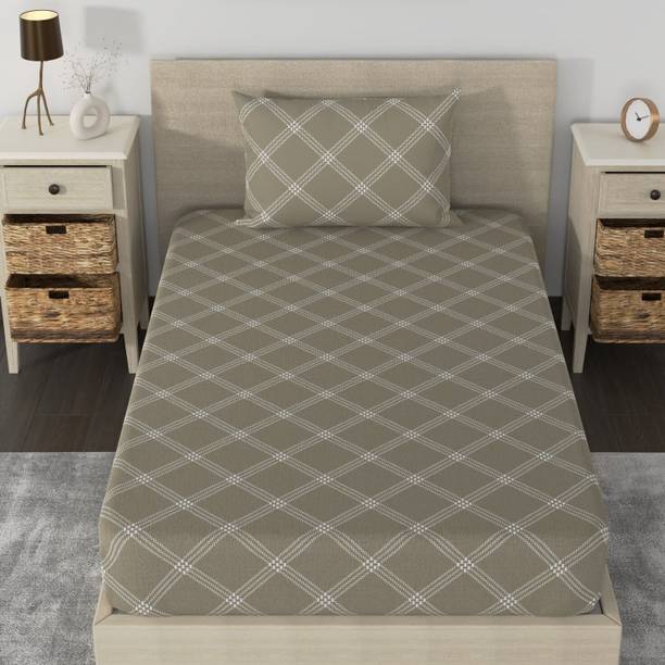 Huesland Cotton Single Flat 210 TC Geometric 1 Bedsheet with 2 Pillow Covers